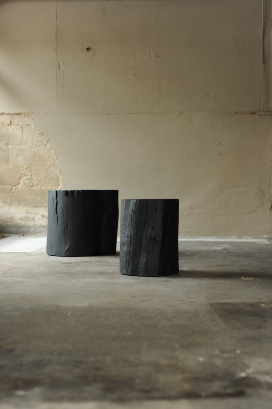 BURNT BLACK - coffee table